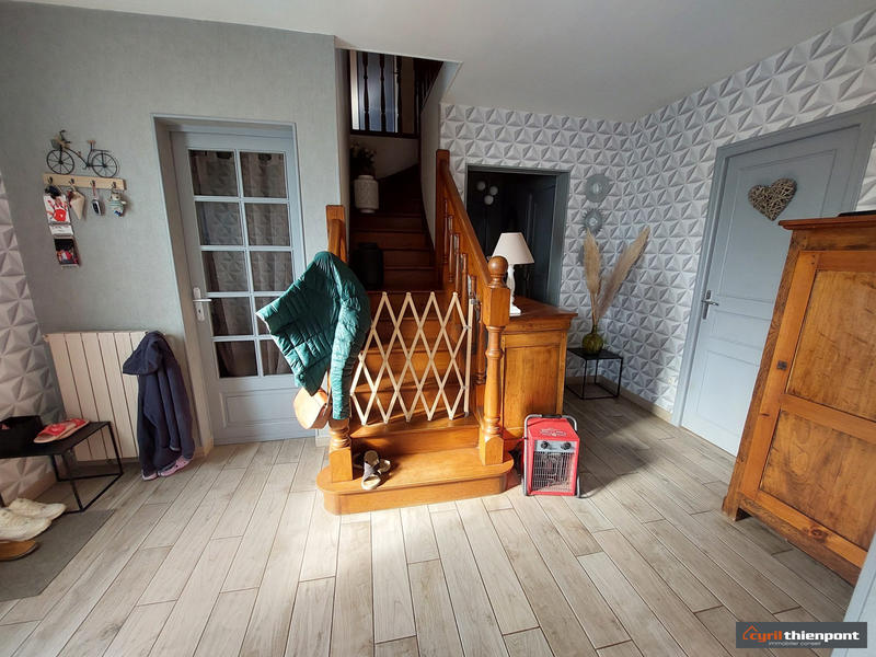 Maison - 144 m² - 7 pièces