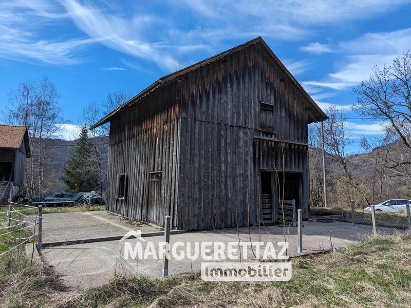 Grange - 85 m² - 1 pièce