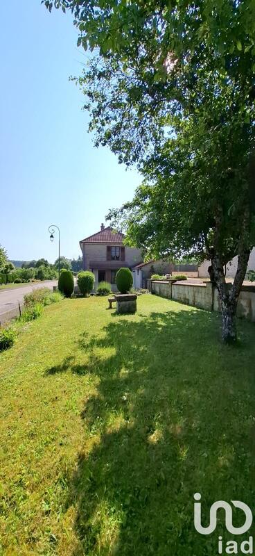 Maison de village - 152 m² - 8 pièces