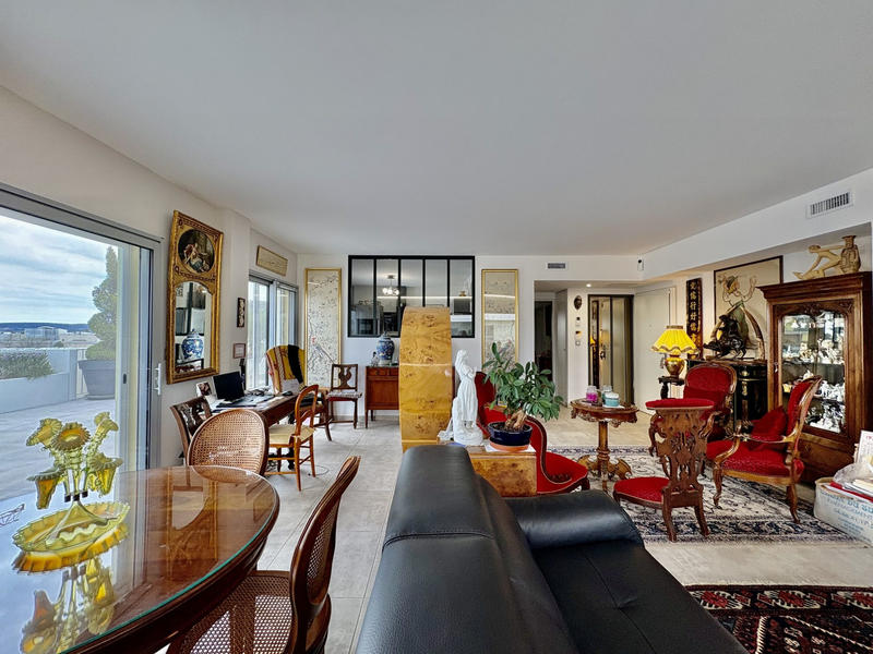 Appartement - 87 m² - 3 pièces