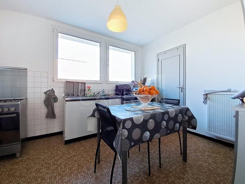 Appartement - 83 m² - 4 pièces