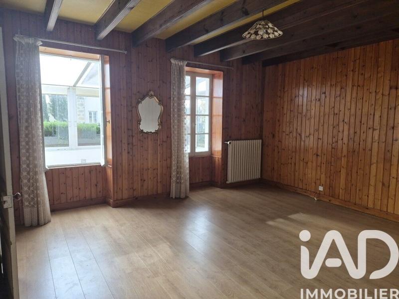 Maison - 211 m² - 6 pièces