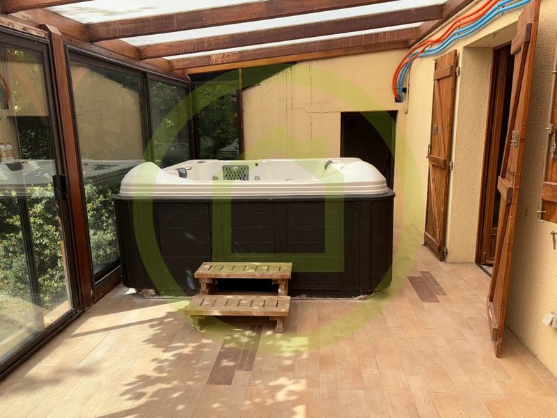 Maison - 107 m² - 5 pièces