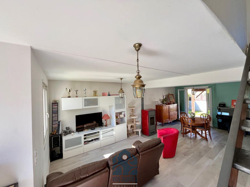 Maison - 102 m² - 5 pièces