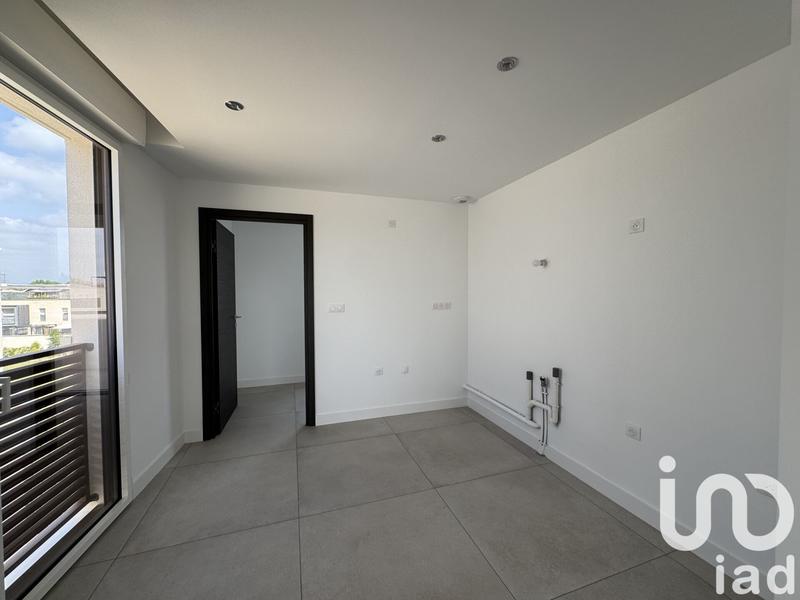 Appartement - 90 m² - 3 pièces