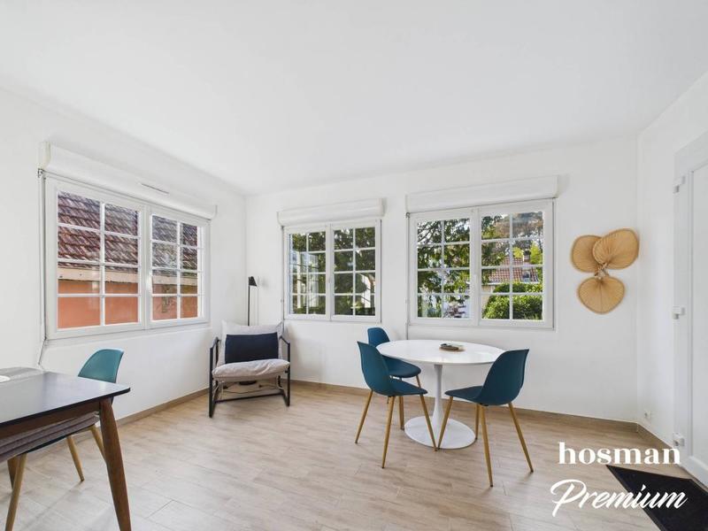 Maison - 150 m² - 6 pièces