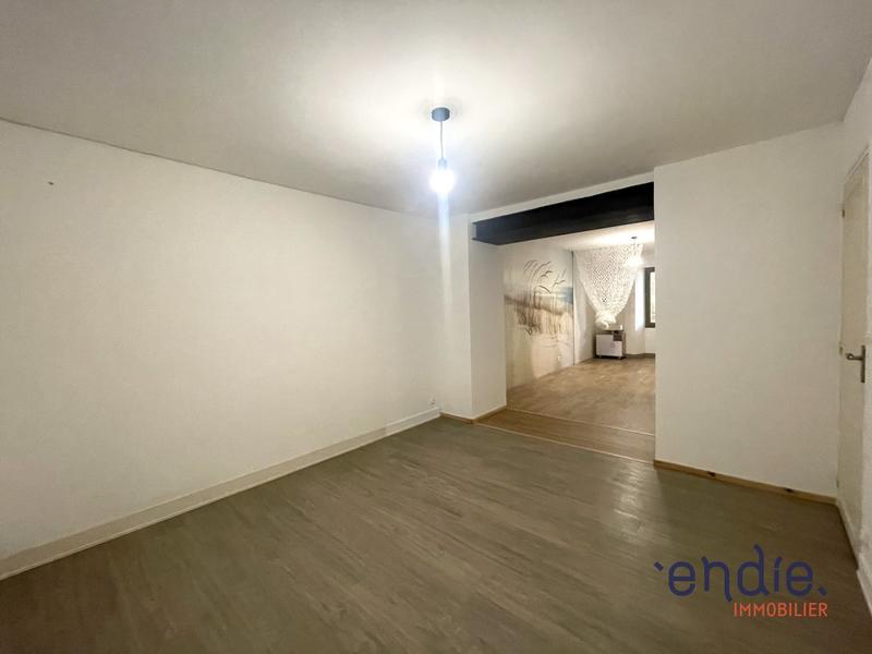 Maison - 194 m² - 6 pièces