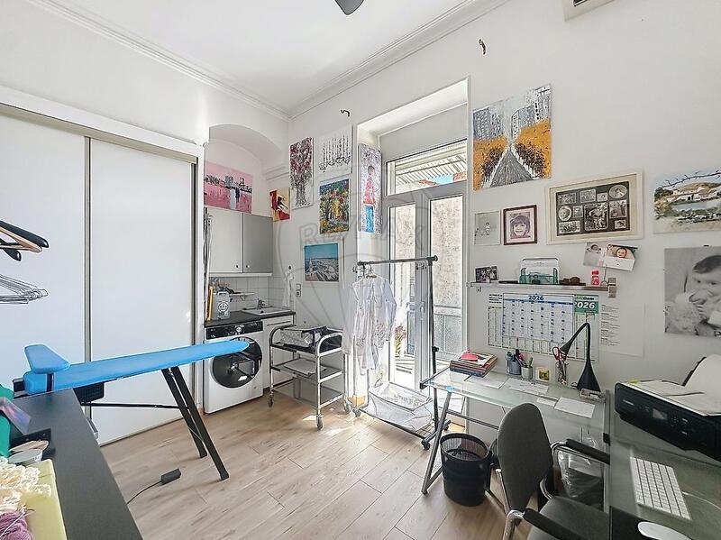 Immeuble - 280 m² - 11 pièces