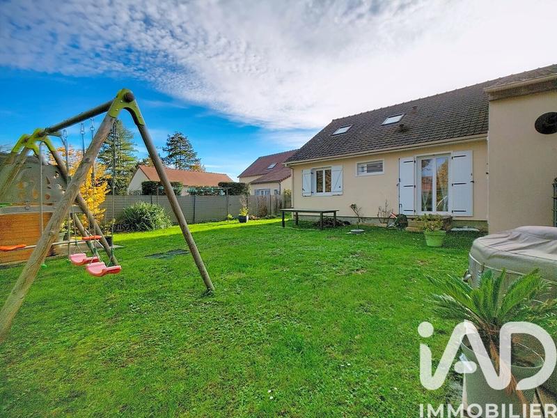 Maison - 133 m² - 8 pièces