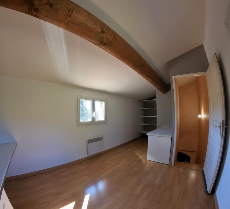 Maison - 104 m² - 5 pièces