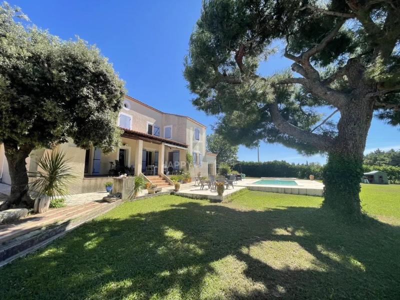 Villa - 218 m² - 7 pièces