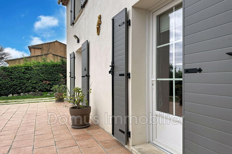 Maison - 184 m² - 7 pièces