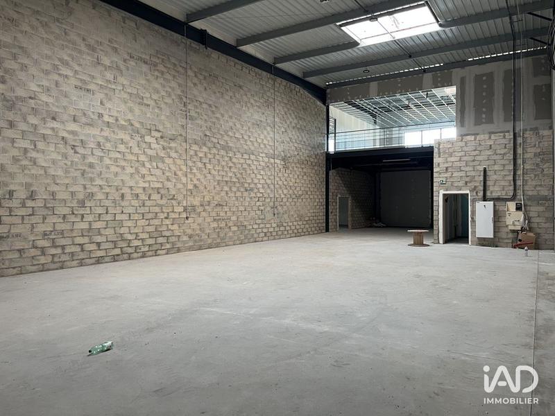 Local commercial - 464 m²