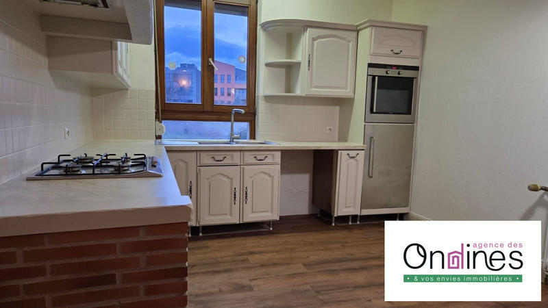 Appartement - 100 m² - 3 pièces