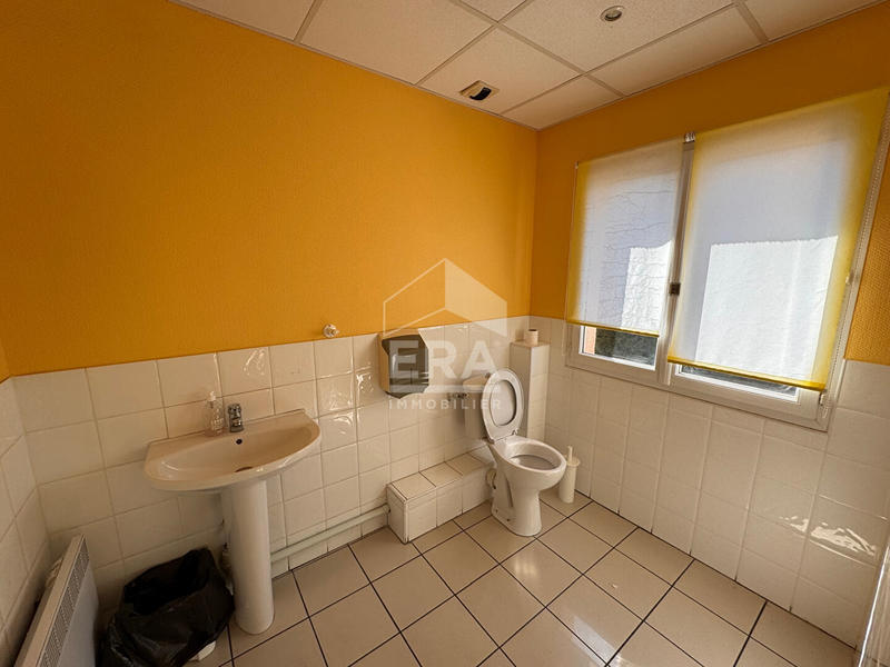 Bureau - 50 m² - 1 pièce