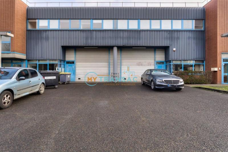 Local d'activité / Entrepôt - 494 m²