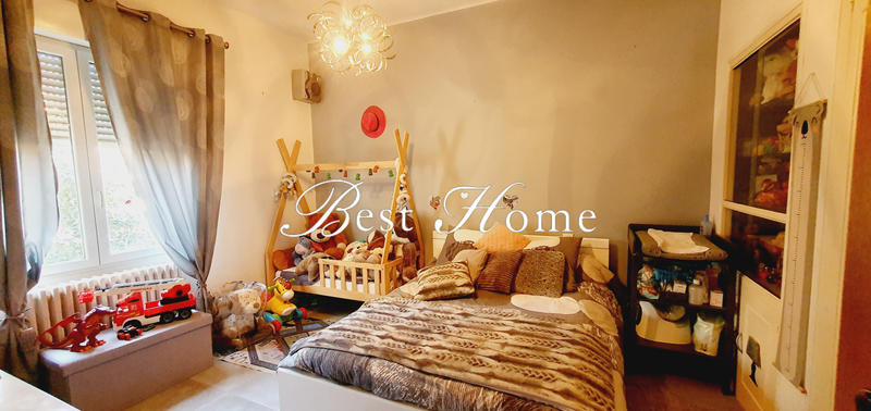 Appartement - 105 m² - 5 pièces