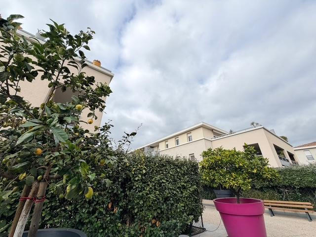 Appartement - 84 m² - 2 pièces