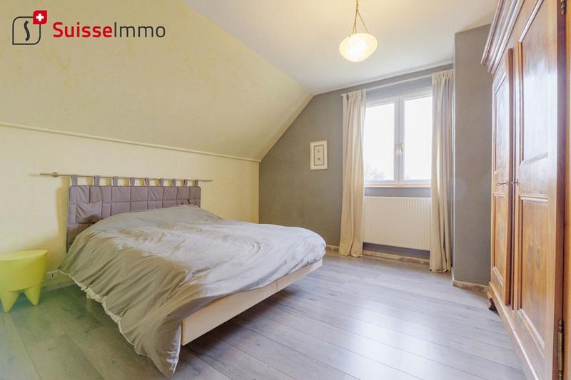 Maison - 200 m² - 7 pièces