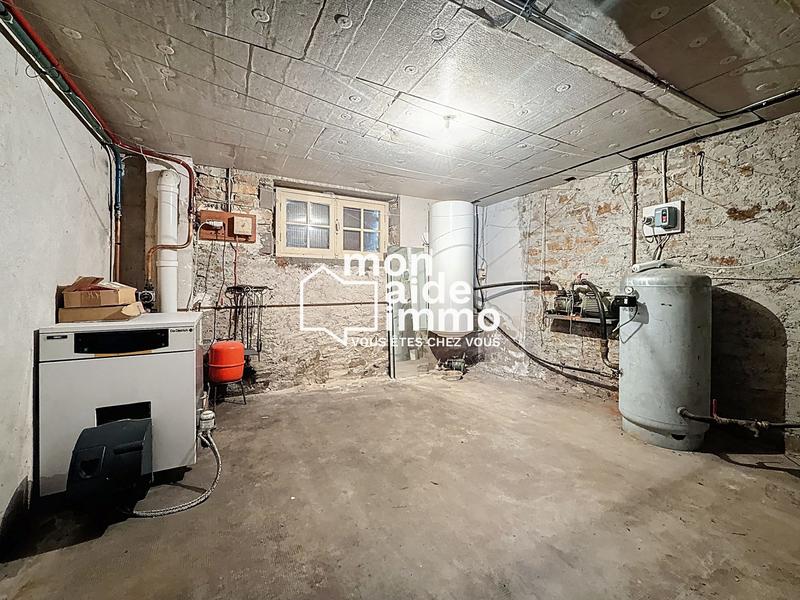 Maison - 180 m² - 4 pièces