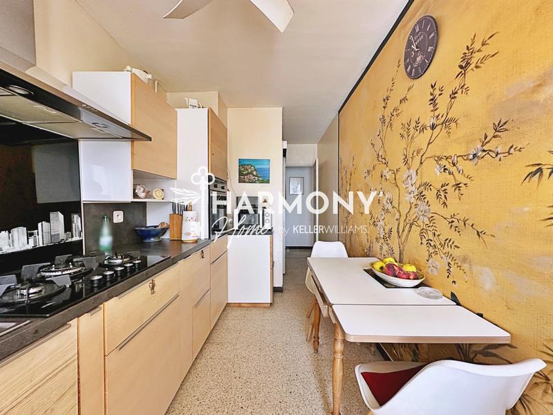 Appartement - 83 m² - 4 pièces