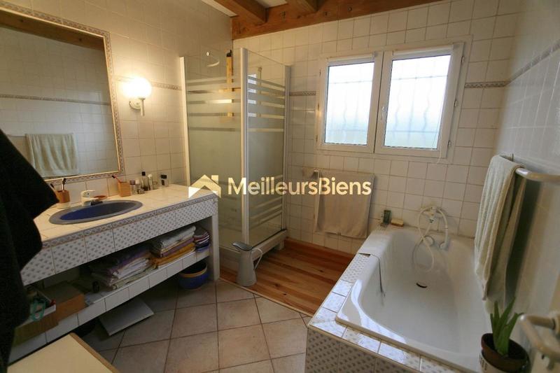 Villa - 161 m² - 7 pièces