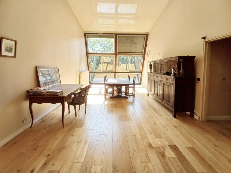 Appartement - 110 m² - 5 pièces