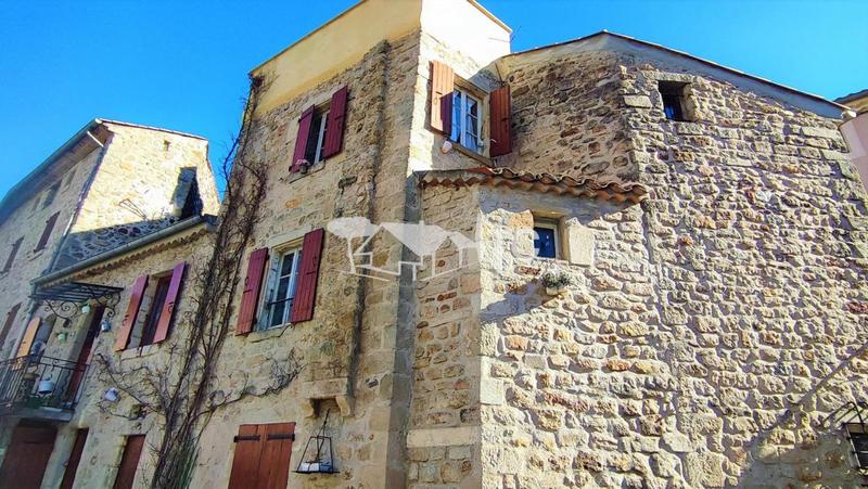 Maison - 150 m² - 7 pièces