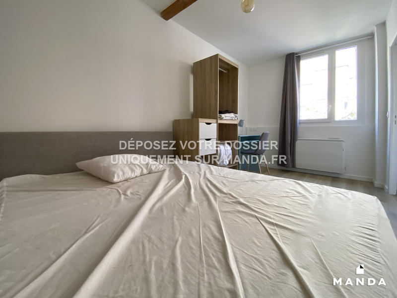 Chambre - 10 m² - 5 pièces