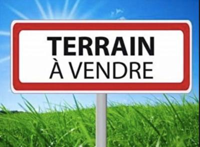 Terrain constructible - 814 m²