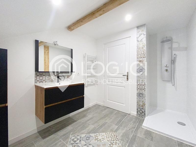 Maison - 200 m² - 6 pièces