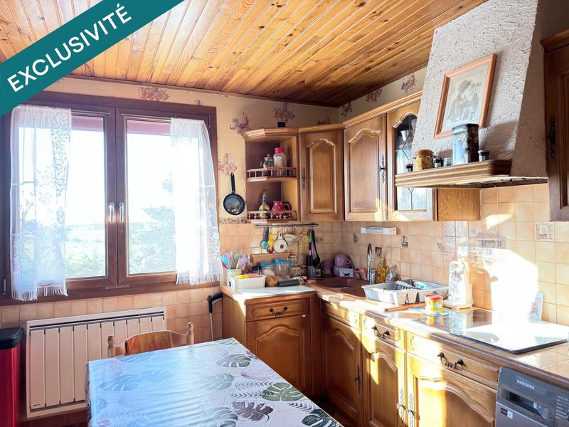 Maison - 140 m² - 5 pièces