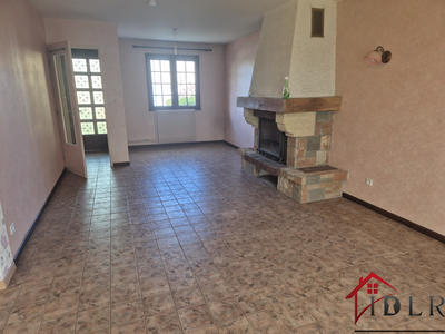 Maison - 90 m² - 6 pièces