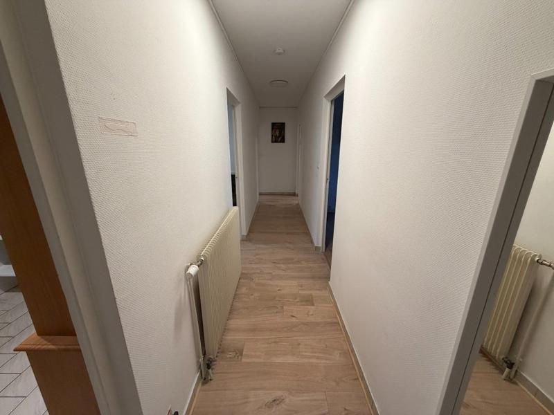 Appartement - 90 m² - 4 pièces