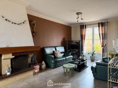 Maison - 84 m² - 5 pièces