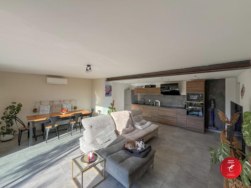 Villa - 145 m² - 6 pièces