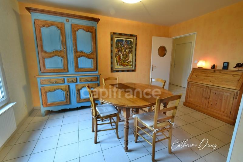 Appartement - 131 m² - 6 pièces