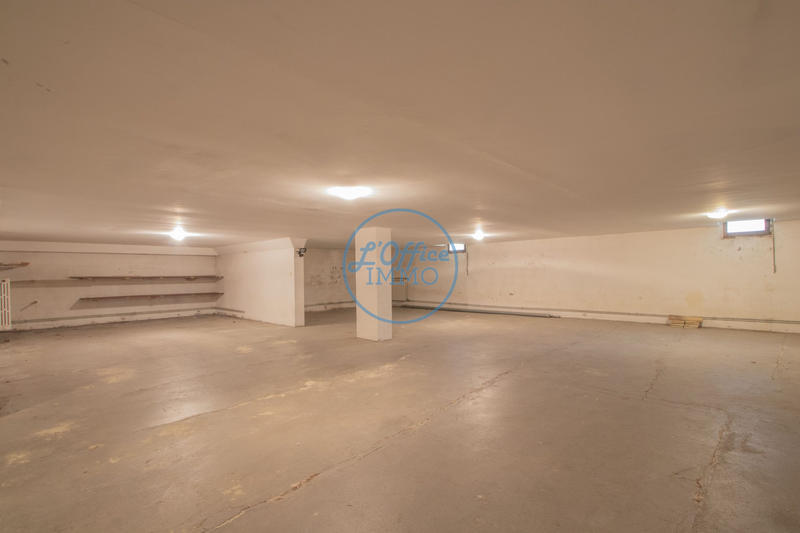 Villa - 200 m² - 7 pièces