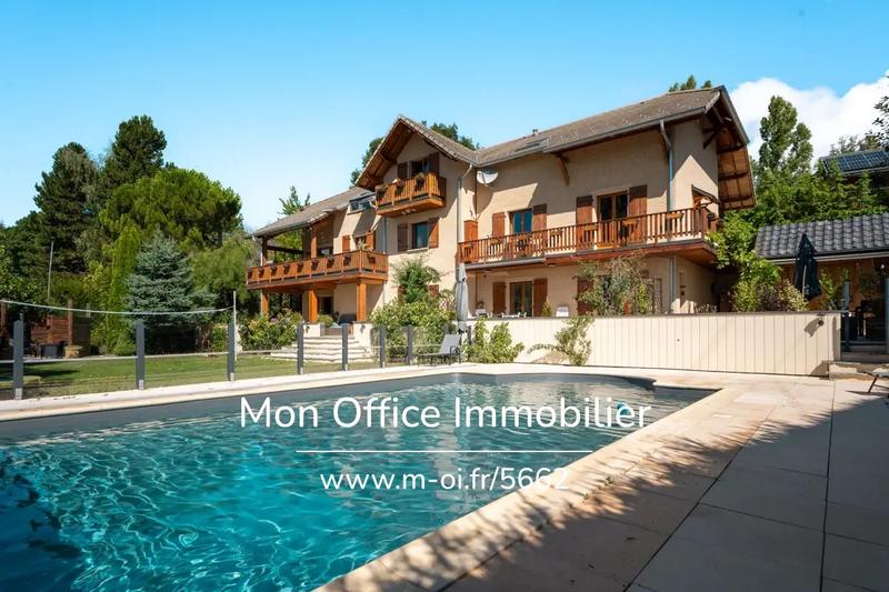 Gîte - 400 m² - 17 pièces