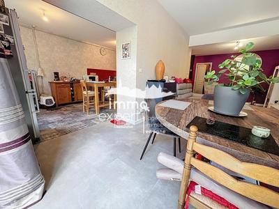 Duplex - 111 m² - 4 pièces