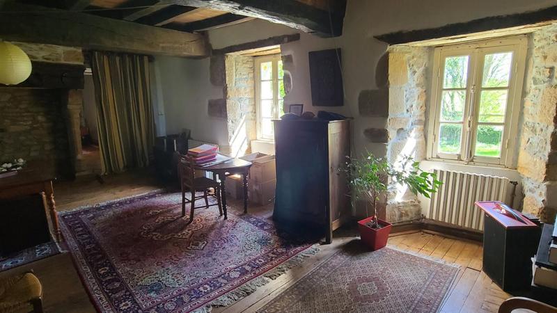 Maison - 270 m² - 8 pièces