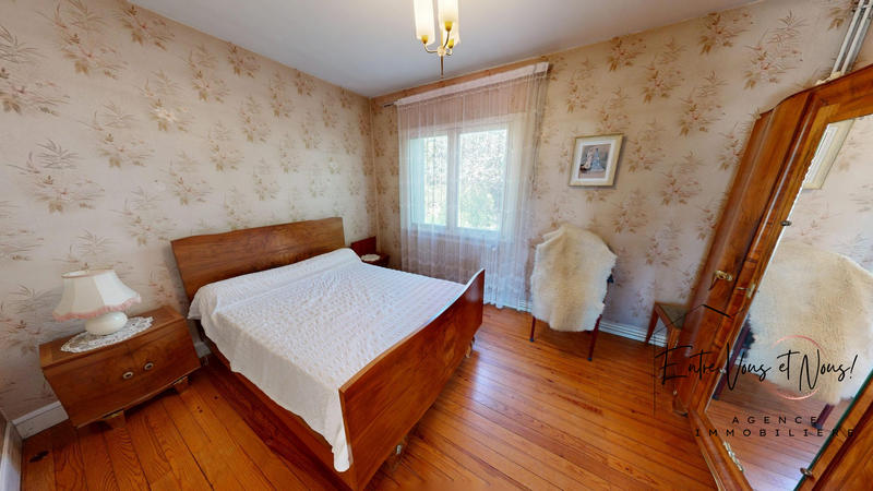 Maison traditionnelle - 80 m² - 4 pièces