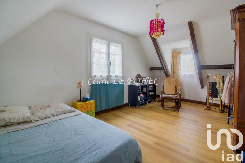 Maison - 198 m² - 8 pièces