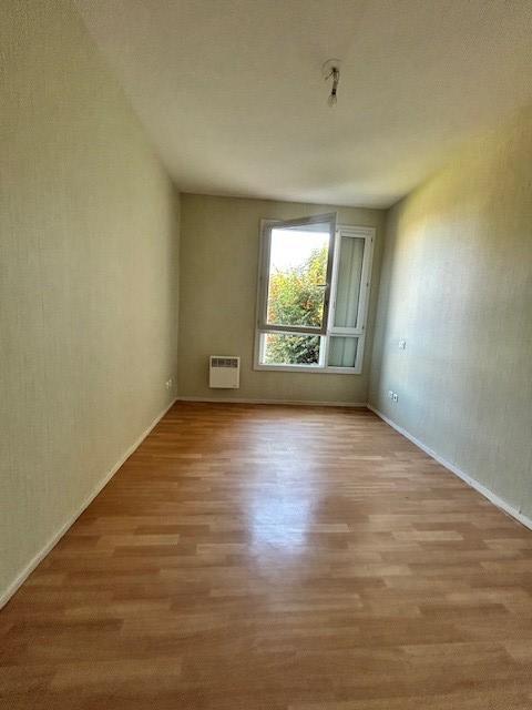 Appartement ancien - 67 m² - 3 pièces