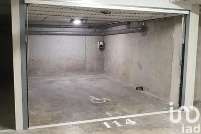 Parking - 16 m²
