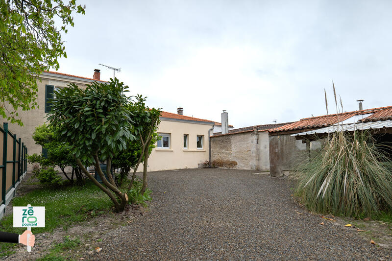 Maison - 138 m² - 5 pièces