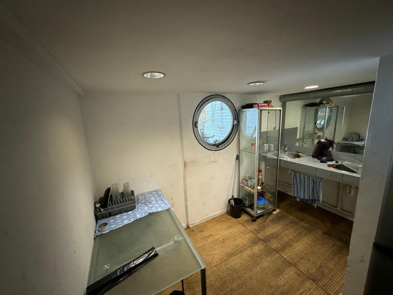 Fonds de commerce - Magasins - 250 m²