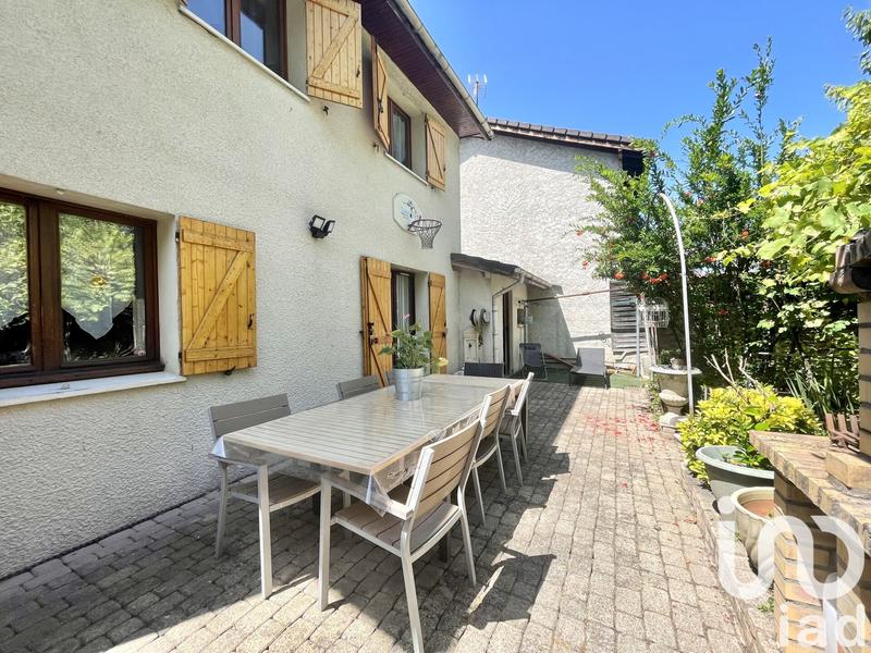 Maison - 107 m² - 5 pièces