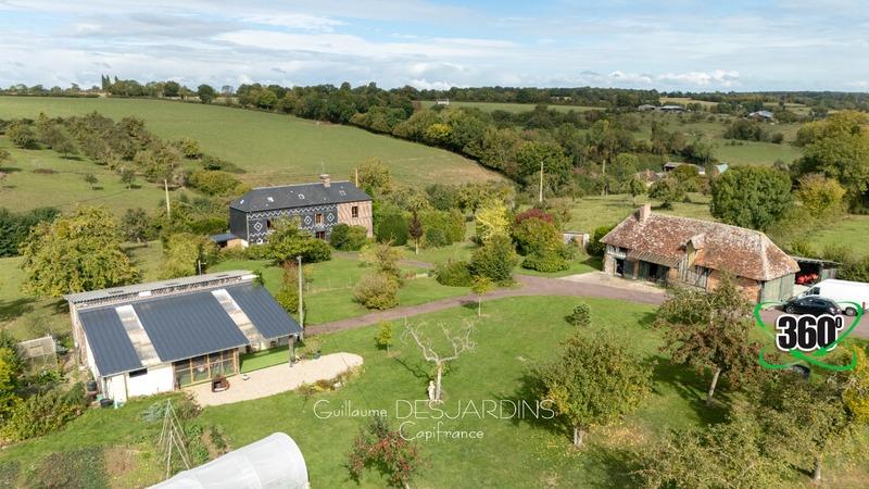 Maison - 175 m² - 9 pièces