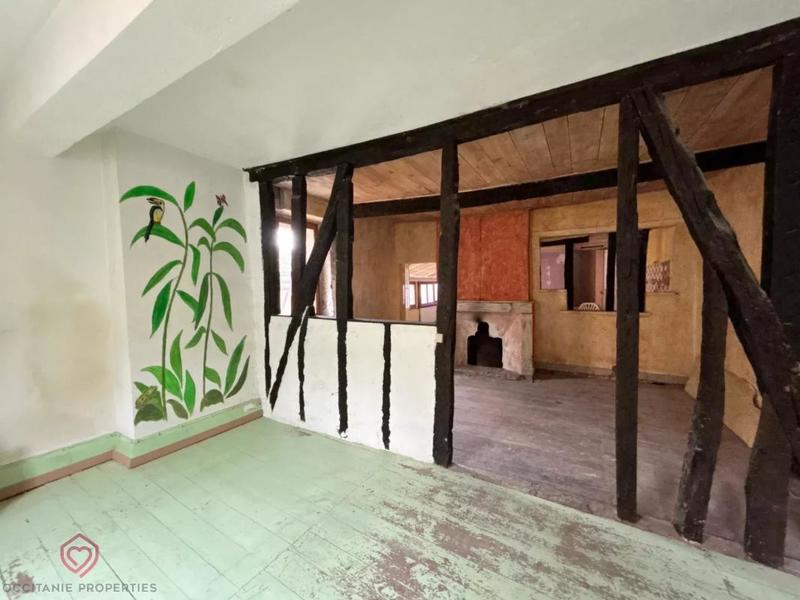 Maison de village - 260 m² - 6 pièces